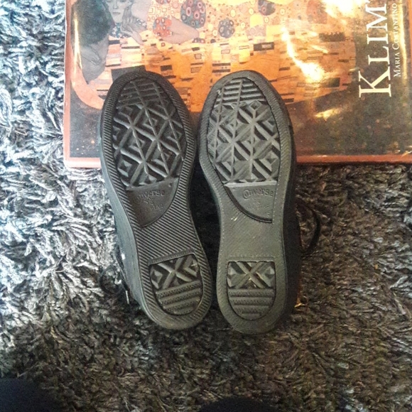 Black Converse with gold zippers Chucks - Picture 10 of 13